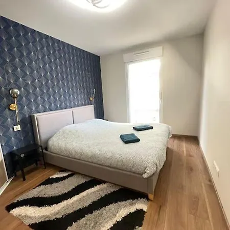 Vigneulle - 3 - 6p - Grand Balcon - Proche Gare Apartment