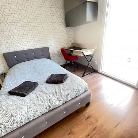 Vigneulle - 3 - 6p - Grand Balcon - Proche Gare Apartment *