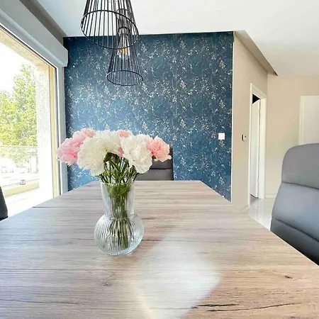 Vigneulle - 3 - 6p - Grand Balcon - Proche Gare Apartment *